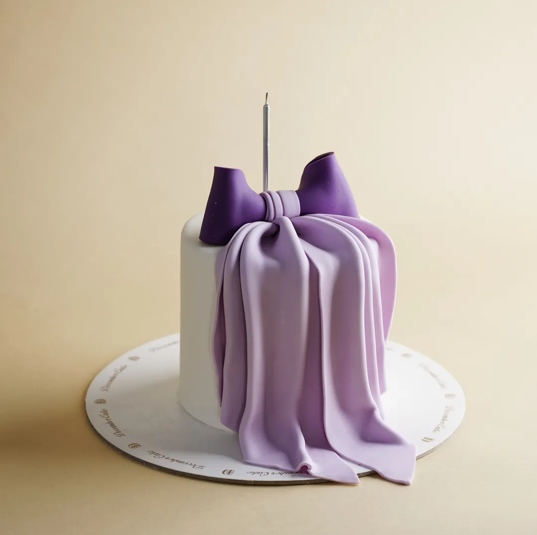 Purple bow cake 6inch mix chocolate vanilla