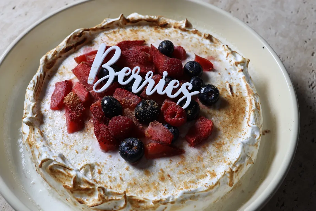 Berries Cake