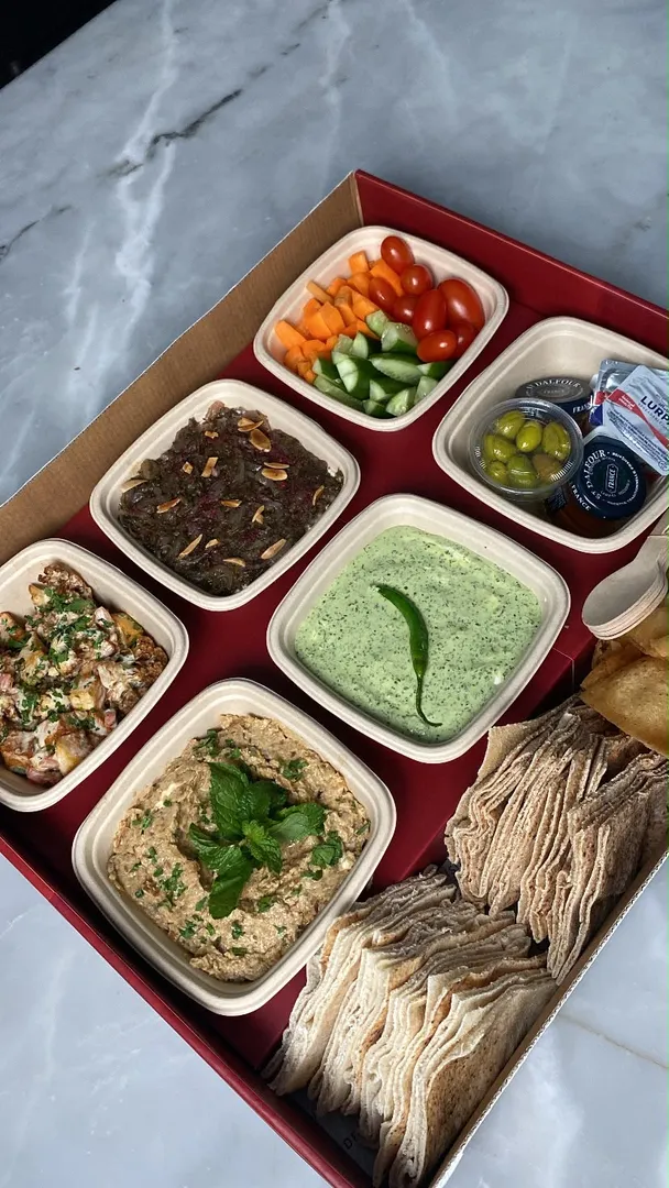 Ftoor Zaman Box