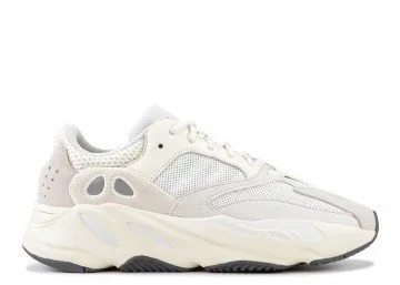 YEEZY 700 ANALOG