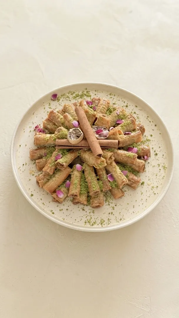 Plate bawlawa