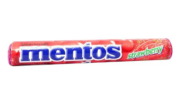 Mentos Strawberry Roll 29 Gm.