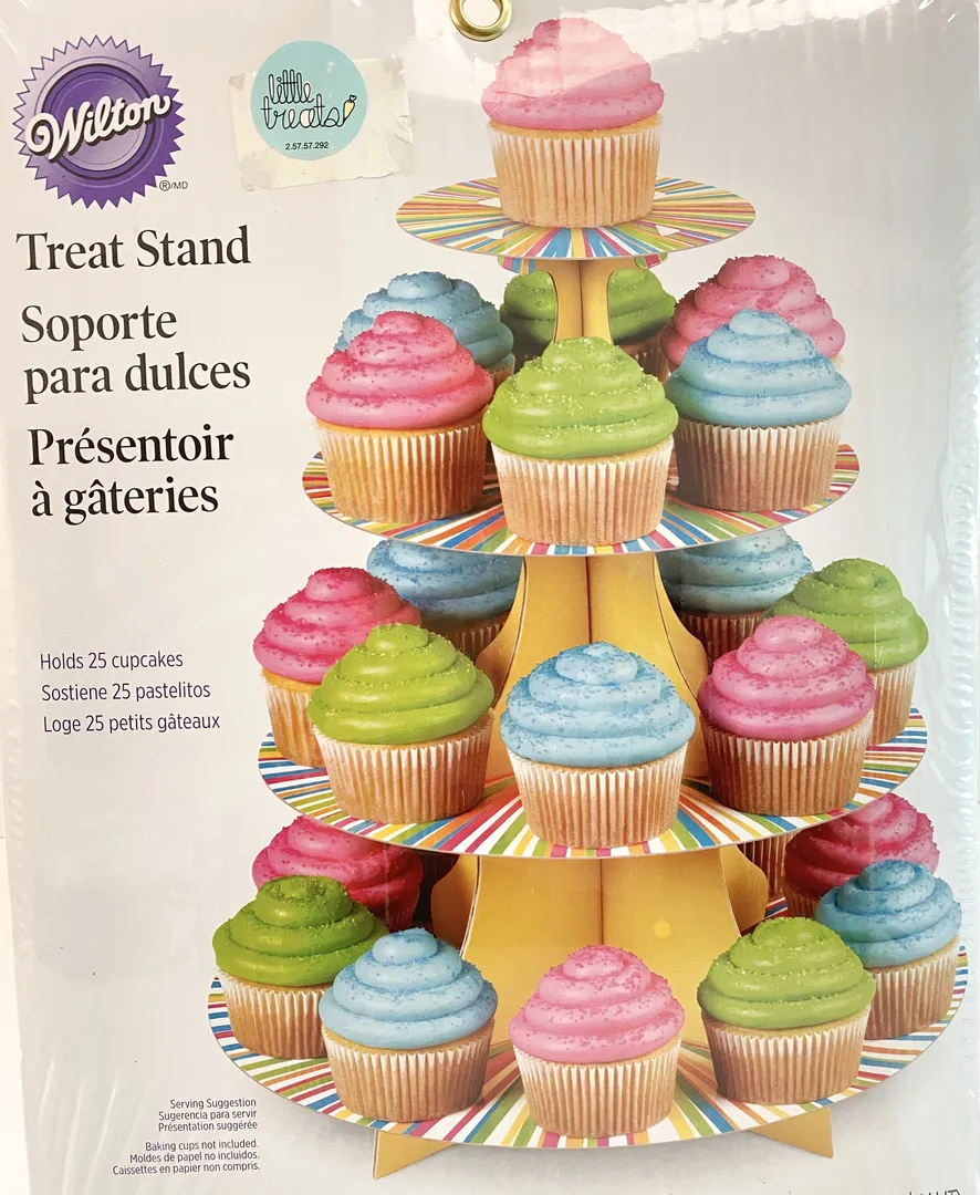 Cupcake stand colored