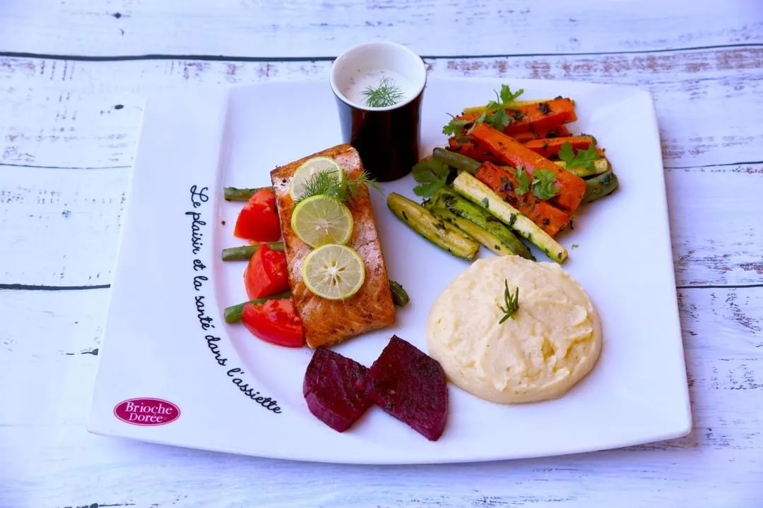 Saumon Grillé au Beurre Blanc