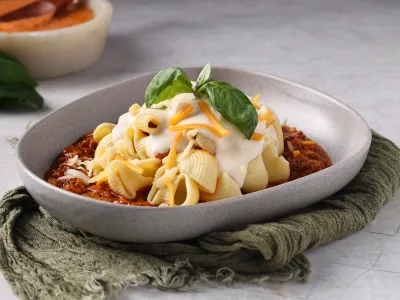 Bechamel Bolognese