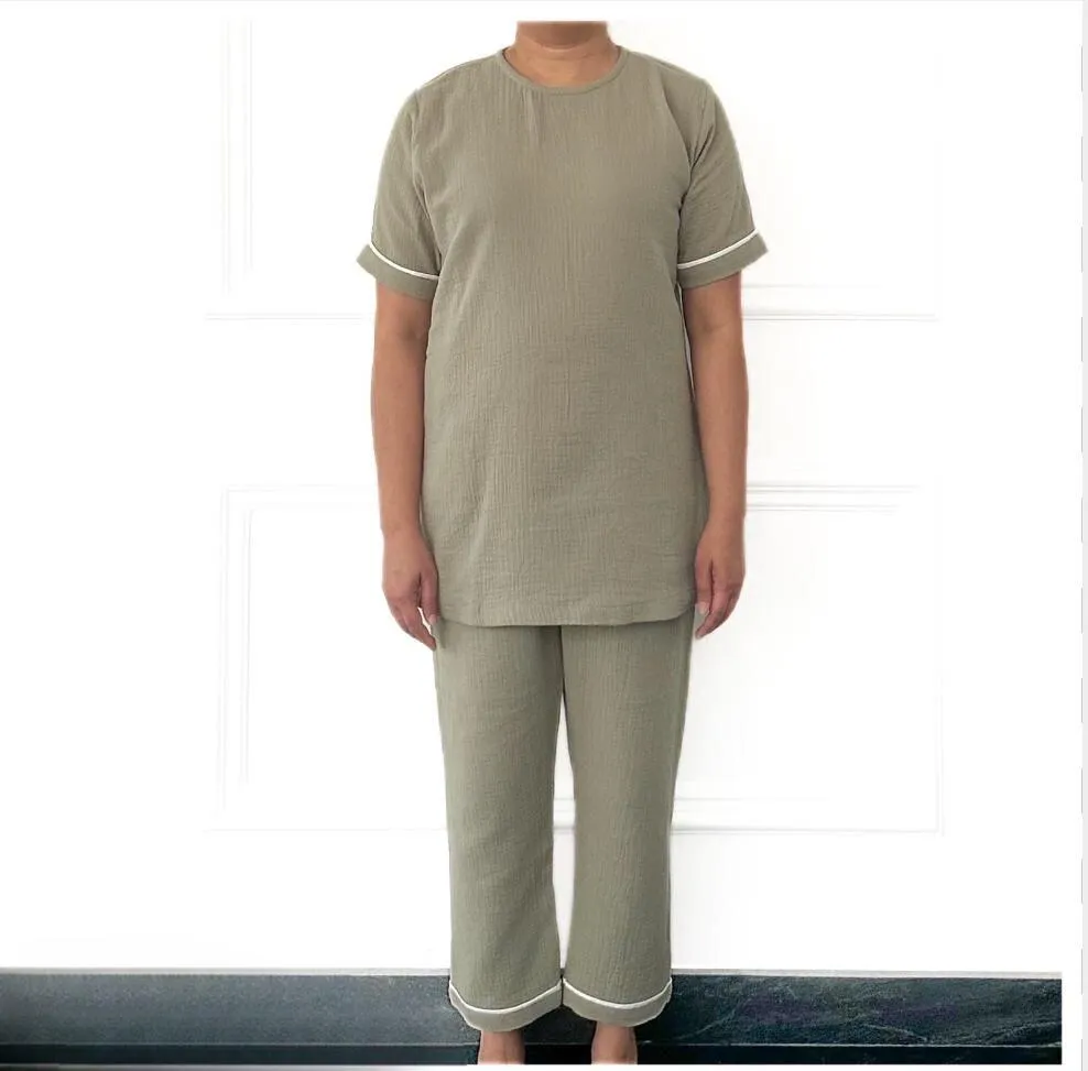 Crinkled Trimmed Crewneck and Pants Set