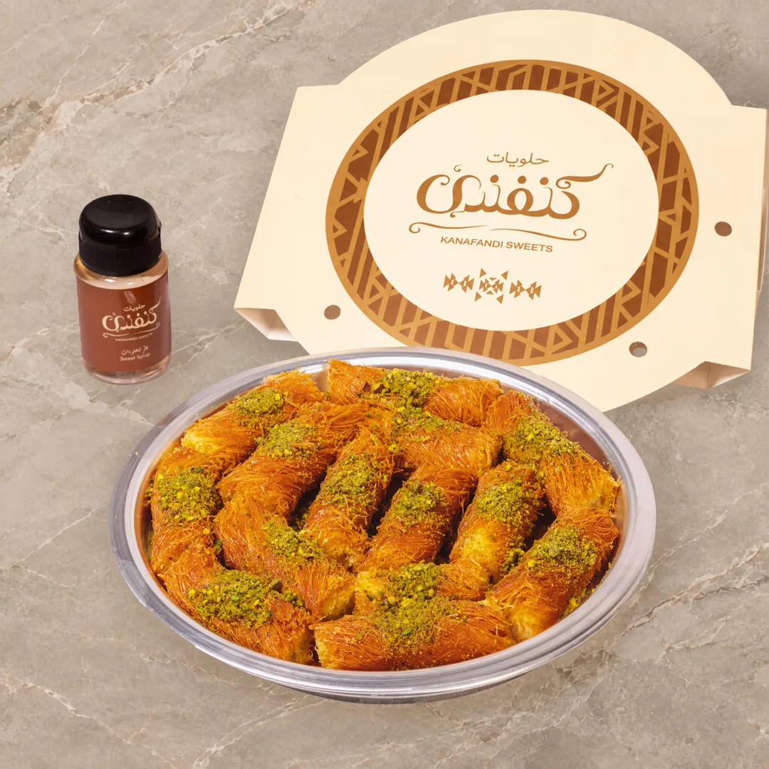 Rolled Kunafa with Cream Filling