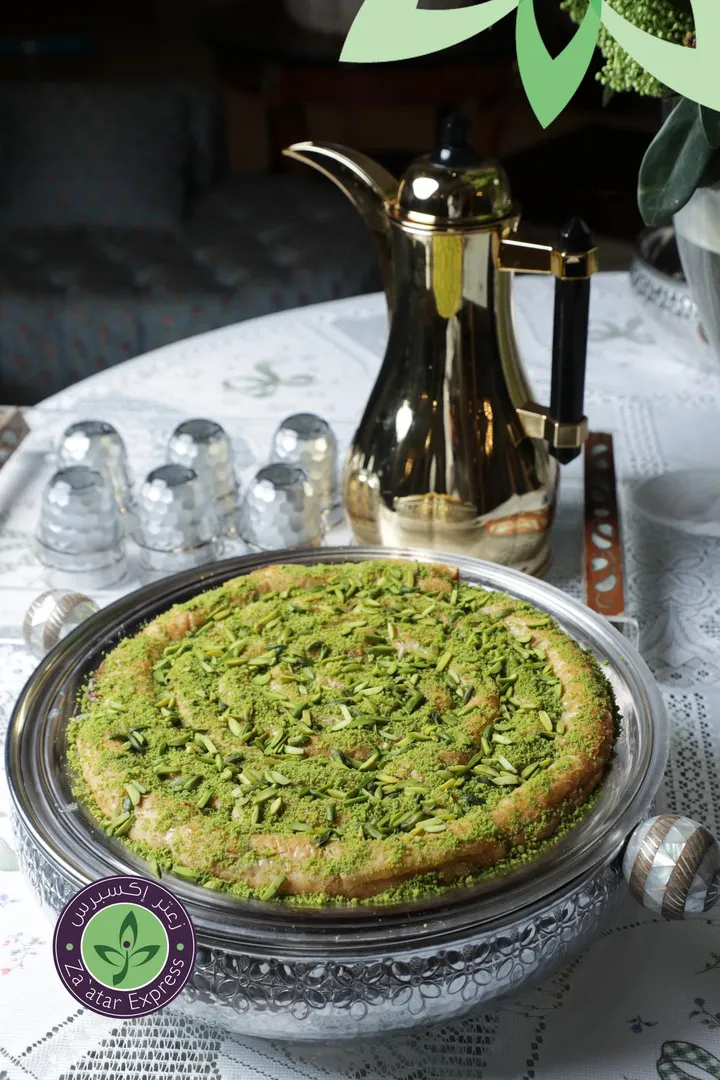 طبق المحنشه المغربيه بالفستق