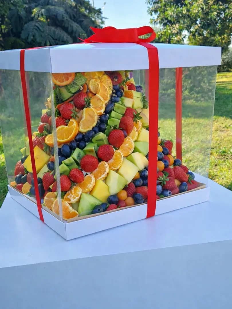 Fruits christmas tree