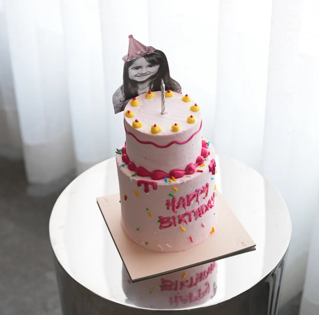 Mini double photos pink cake 4inch