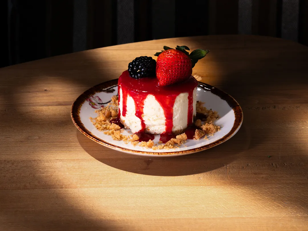 BERRIES CHEESE CAKE