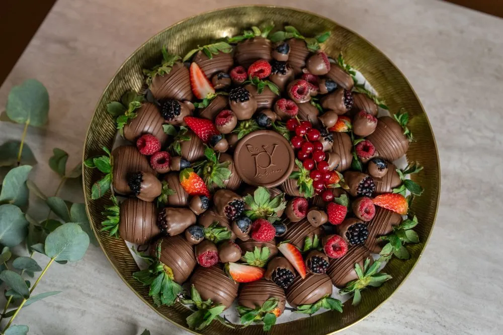 Strawberry Golden Round Tray