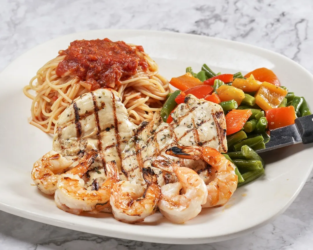 CHICKEN AND SHRIMP DIAVOLO.