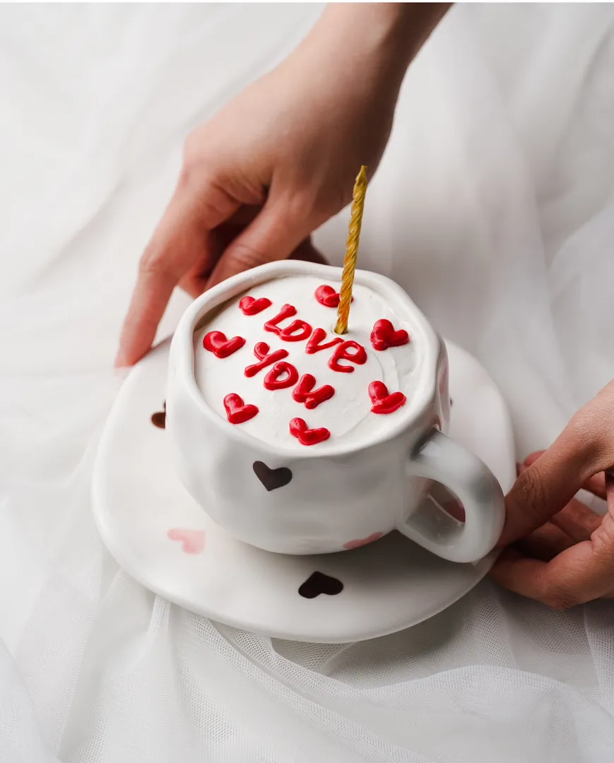 كوب القلب الأبيض ♥️♥️ مكس شوكلاته فانيليا