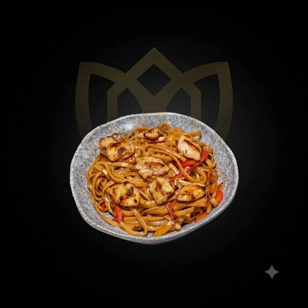 CHICKEN NOODLES