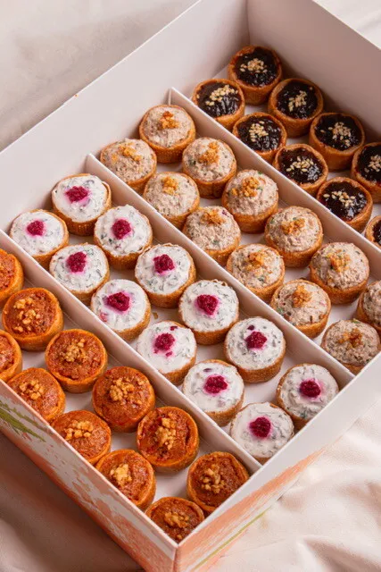 Salty canapés