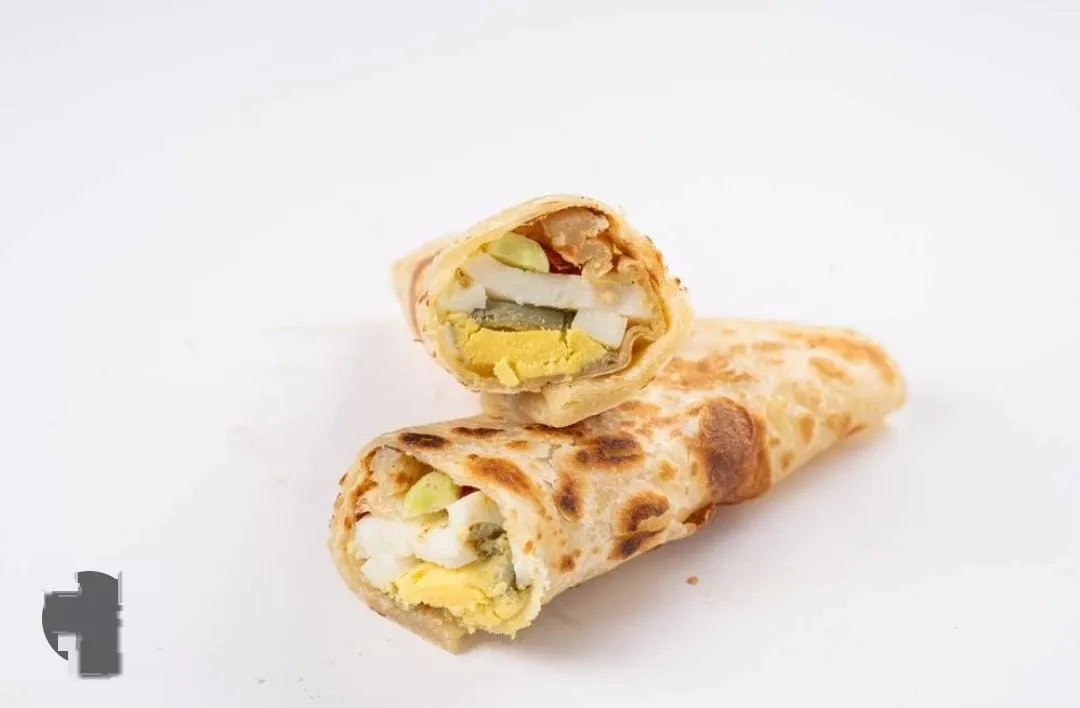 شباتي بيض مفيوح بالجبنه