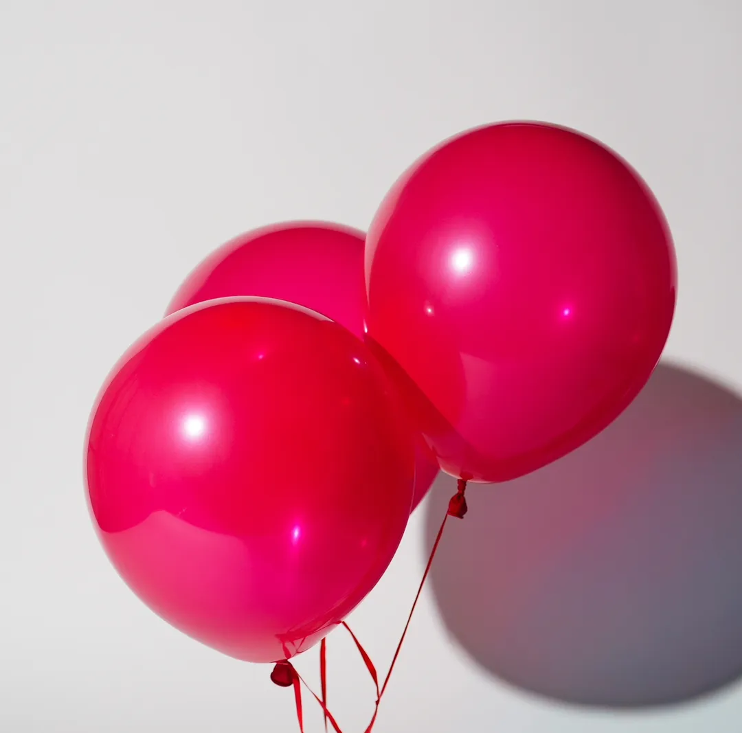 Red balloons 3