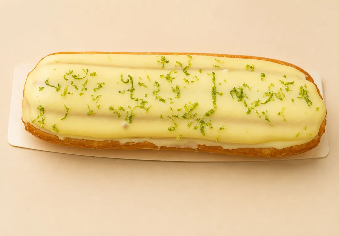 Lemon Eclair.