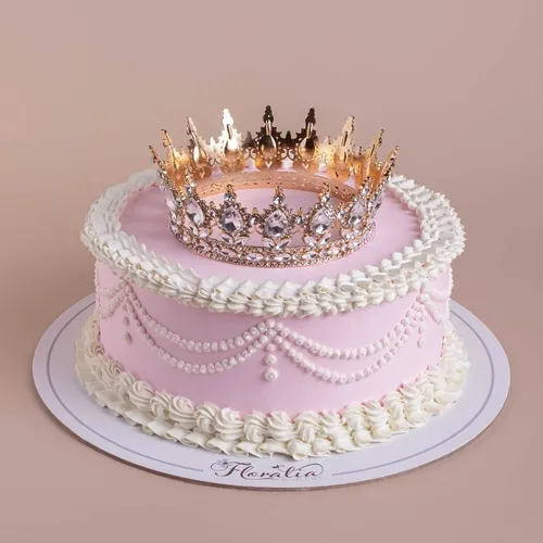 Crown classic white & pink cake