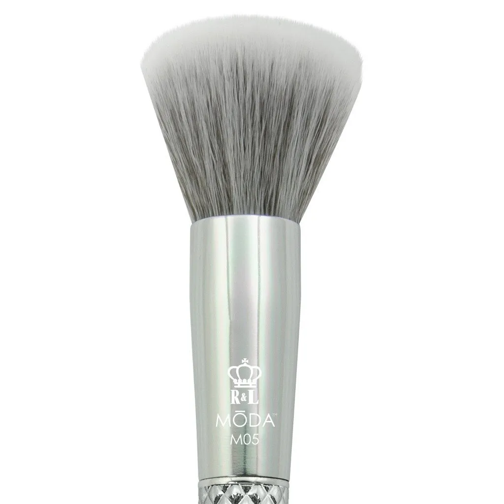 Moda Metallics Buffer Blush Brush