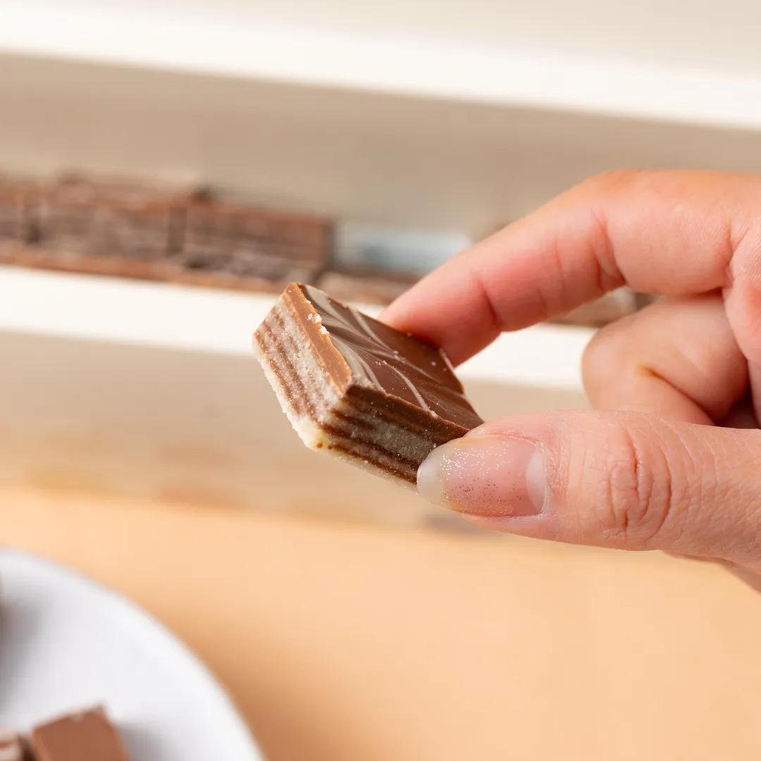 mo Wafer bites trend