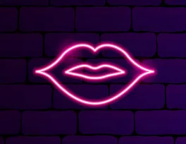 LIPS MAKEUP