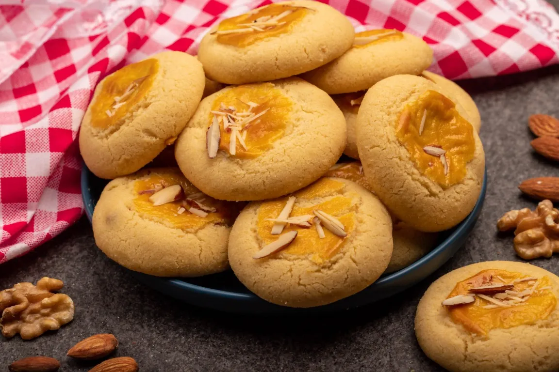 Biscuits & Khatai