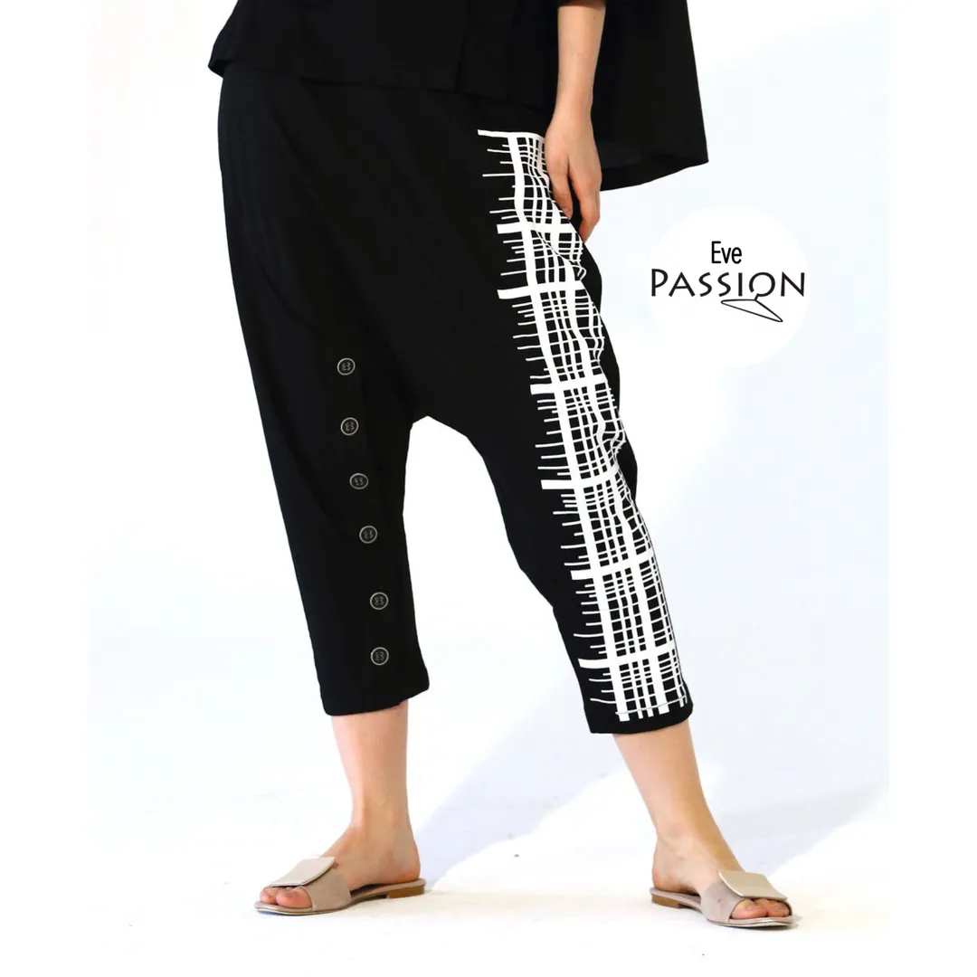 BLACK BUTTON SHERWAL
