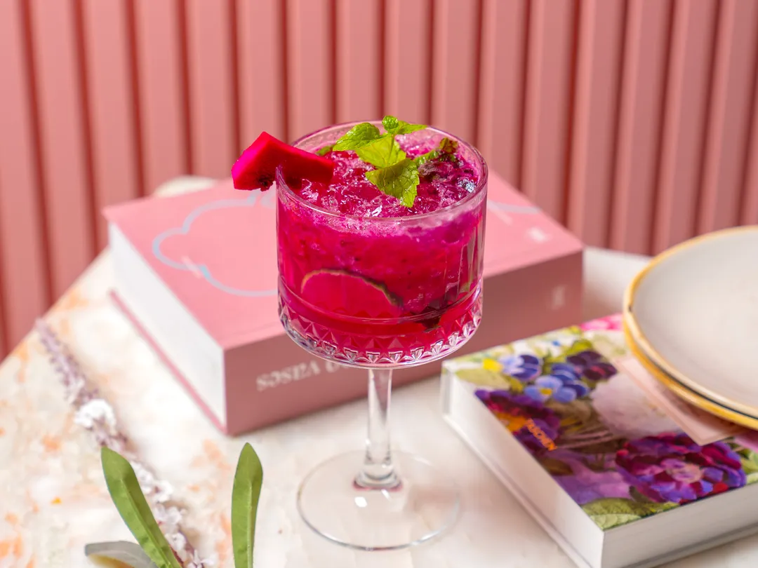 Mango Dragon fruit Mojito