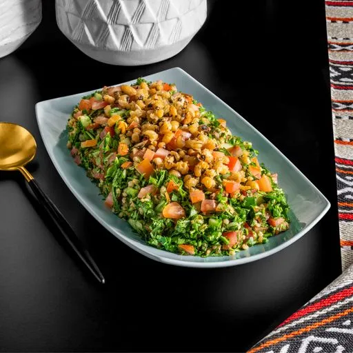 Jereesh Salad ( 3-4 Persons )