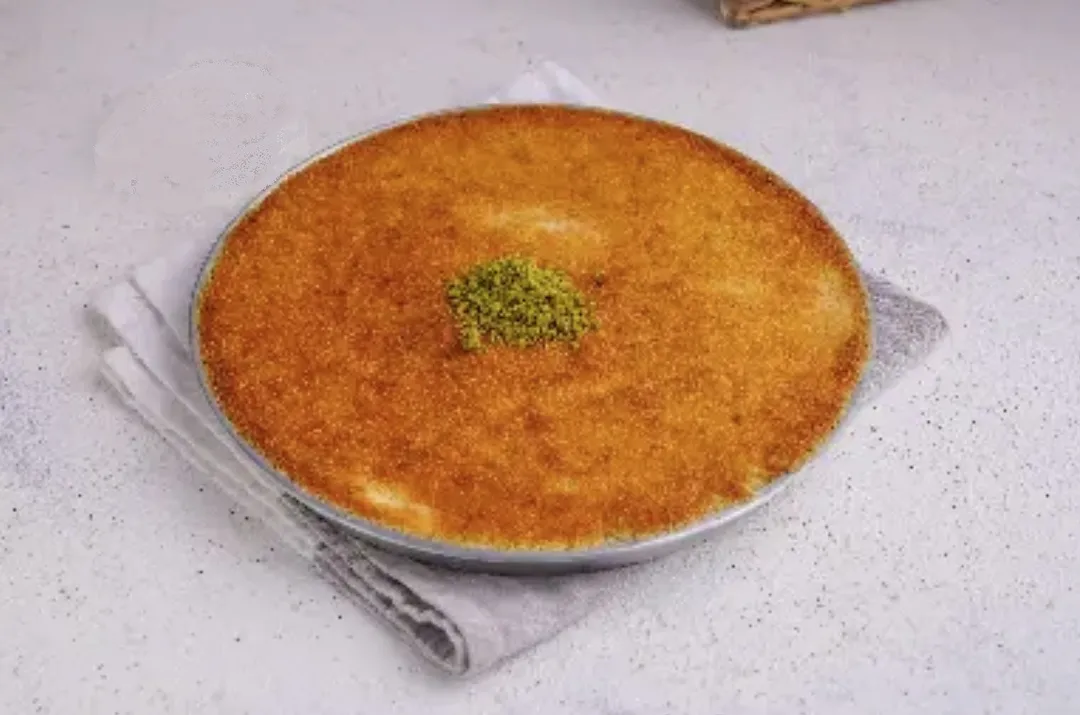 بسبوسة بالقشطة