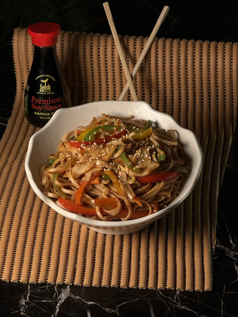 noodles with vegetables