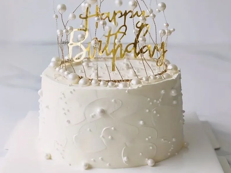 Queens Cake
