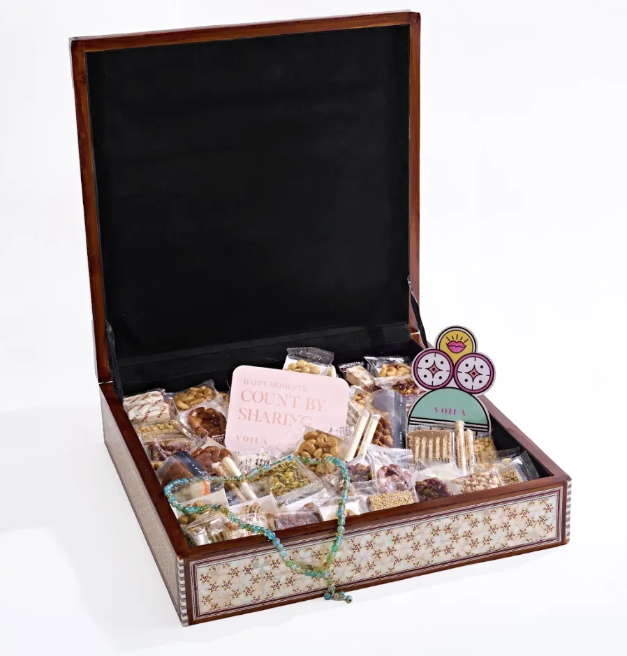 Square Sadaf Box - 94 pcs.